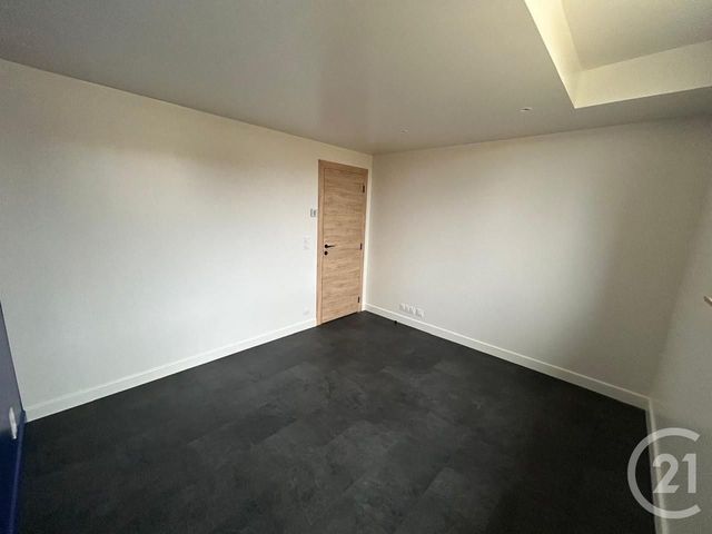 Afficher la photo en grand Appartement F5 à vendre - 5 pièces - 82 m2 - Chalons En Champagne - 51 - CHAMPAGNE-ARDENNE