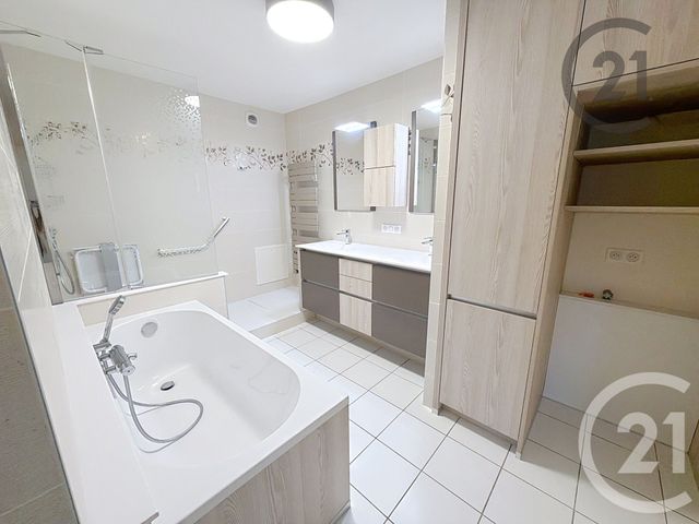 Appartement F4 &agrave; vendre - 4 pi&egrave;ces - 90,71 m2 - Chalons En Champagne - 51 - CHAMPAGNE-ARDENNE