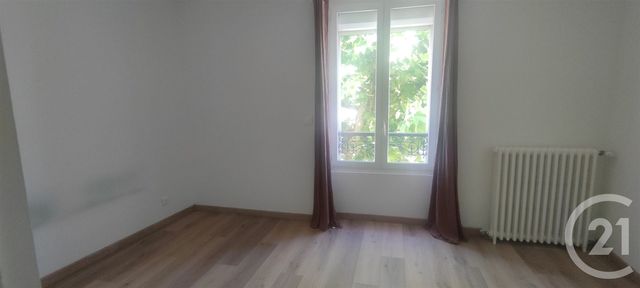 Afficher la photo en grand Maison à vendre - 7 pièces - 129 m2 - St Memmie - 51 - CHAMPAGNE-ARDENNE