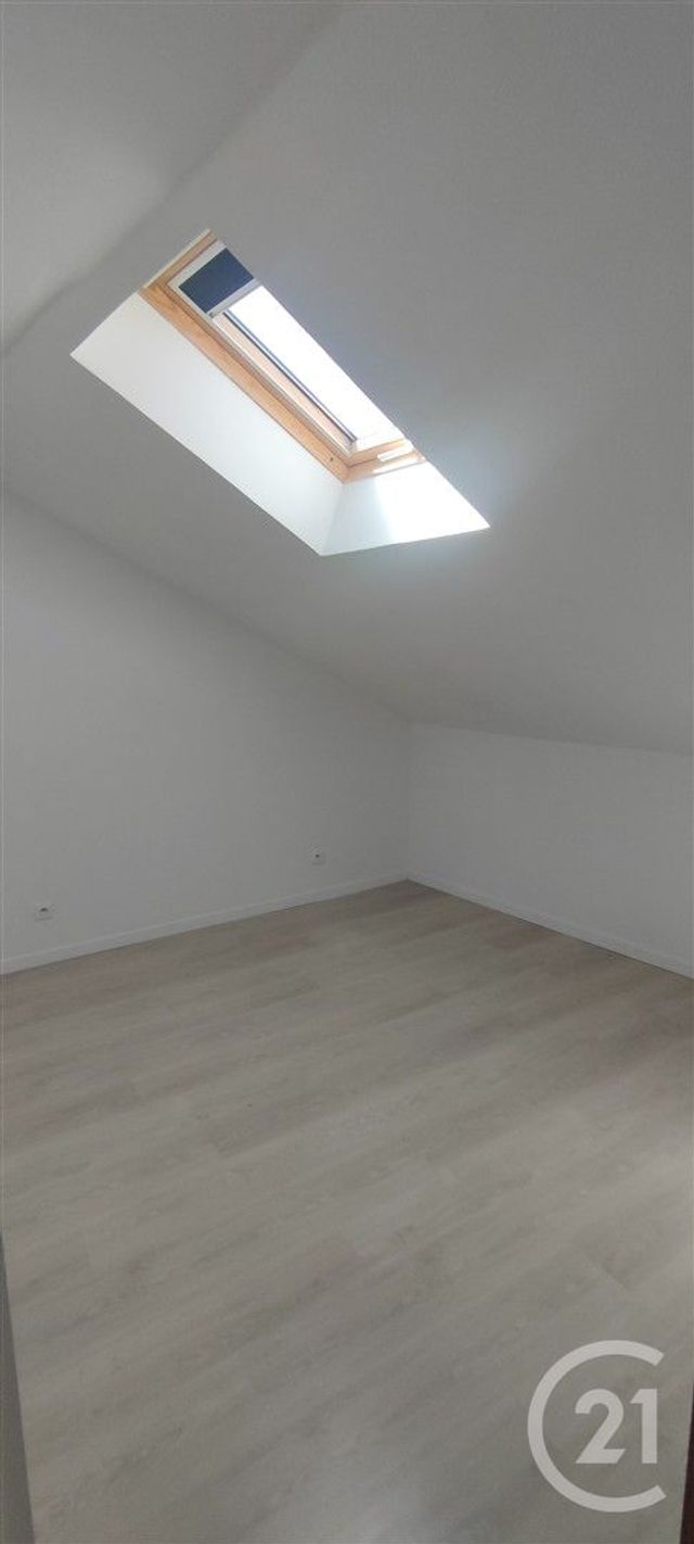 Afficher la photo en grand Maison à vendre - 7 pièces - 129 m2 - St Memmie - 51 - CHAMPAGNE-ARDENNE