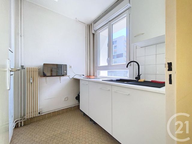 Appartement Studio à louer - 1 pièce - 27,25 m2 - St Memmie - 51 - CHAMPAGNE-ARDENNE