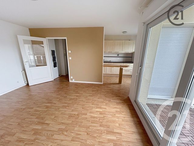 Appartement F2 à vendre - 2 pièces - 45,02 m2 - Chalons En Champagne - 51 - CHAMPAGNE-ARDENNE