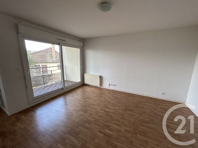 Appartement F2 à vendre - 2 pièces - 45,02 m2 - Chalons En Champagne - 51 - CHAMPAGNE-ARDENNE