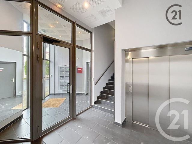 Appartement F2 à vendre - 2 pièces - 45,02 m2 - Chalons En Champagne - 51 - CHAMPAGNE-ARDENNE