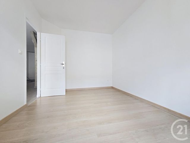 Appartement F4 à vendre - 4 pièces - 74,74 m2 - Chalons En Champagne - 51 - CHAMPAGNE-ARDENNE