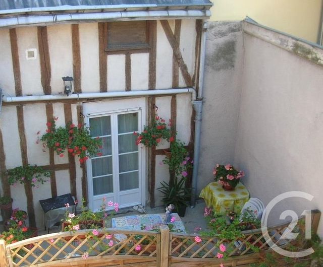 Afficher la photo en grand Appartement T2 à vendre - 2 pièces - 65,11 m2 - Chalons En Champagne - 51 - CHAMPAGNE-ARDENNE