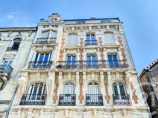 Appartement F2 à louer - 2 pièces - 54 m2 - Chalons En Champagne - 51 - CHAMPAGNE-ARDENNE