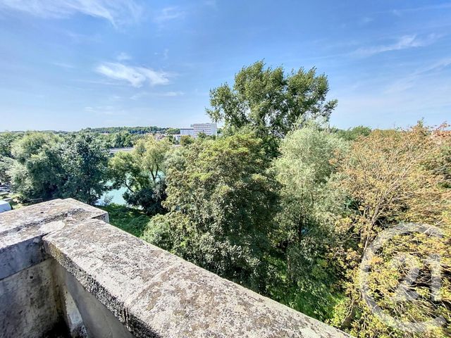 Appartement F2 à louer - 2 pièces - 54 m2 - Chalons En Champagne - 51 - CHAMPAGNE-ARDENNE