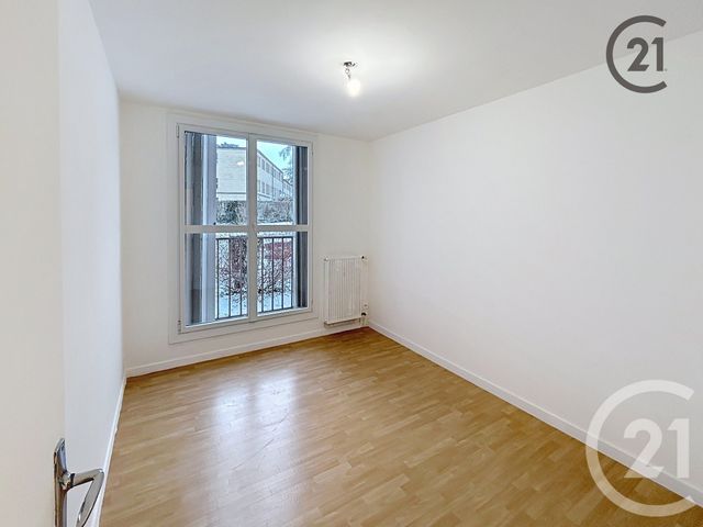 Appartement F5 &agrave; vendre - 5 pi&egrave;ces - 108 m2 - Chalons En Champagne - 51 - CHAMPAGNE-ARDENNE