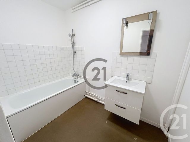 Appartement F3 &agrave; vendre - 3 pi&egrave;ces - 66,49 m2 - Chalons En Champagne - 51 - CHAMPAGNE-ARDENNE