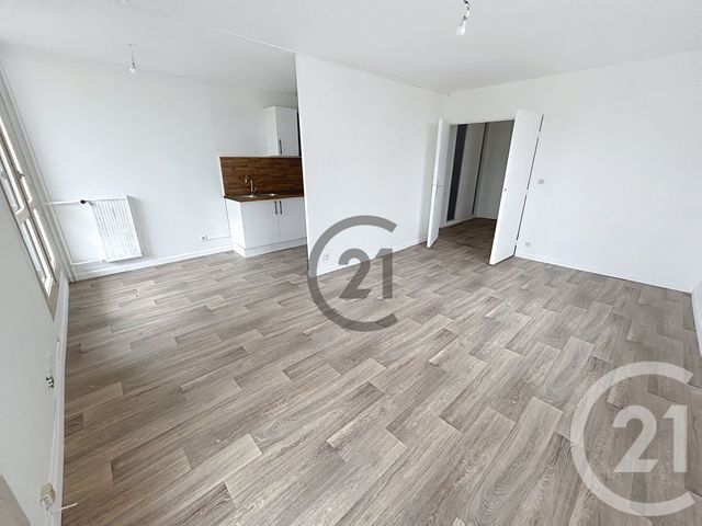 Appartement F3 &agrave; vendre - 3 pi&egrave;ces - 66,49 m2 - Chalons En Champagne - 51 - CHAMPAGNE-ARDENNE