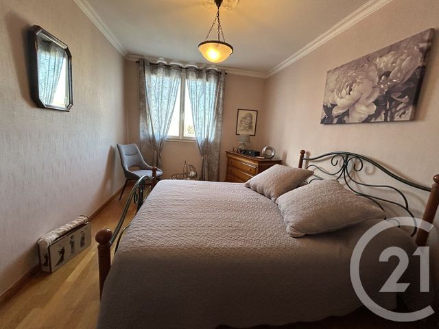 Appartement F5 &agrave; vendre - 5 pi&egrave;ces - 92,51 m2 - Chalons En Champagne - 51 - CHAMPAGNE-ARDENNE