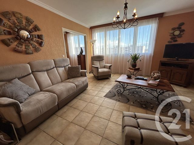 Appartement F5 &agrave; vendre - 5 pi&egrave;ces - 92,51 m2 - Chalons En Champagne - 51 - CHAMPAGNE-ARDENNE