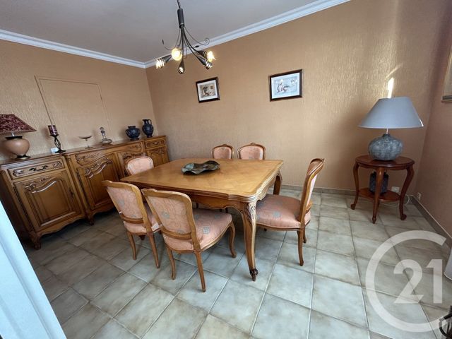 Appartement F5 &agrave; vendre - 5 pi&egrave;ces - 92,51 m2 - Chalons En Champagne - 51 - CHAMPAGNE-ARDENNE