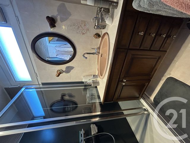 Appartement F5 &agrave; vendre - 5 pi&egrave;ces - 92,51 m2 - Chalons En Champagne - 51 - CHAMPAGNE-ARDENNE