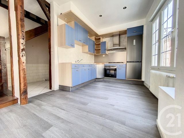 Appartement Duplex &agrave; louer - 3 pi&egrave;ces - 74,26 m2 - Chalons En Champagne - 51 - CHAMPAGNE-ARDENNE