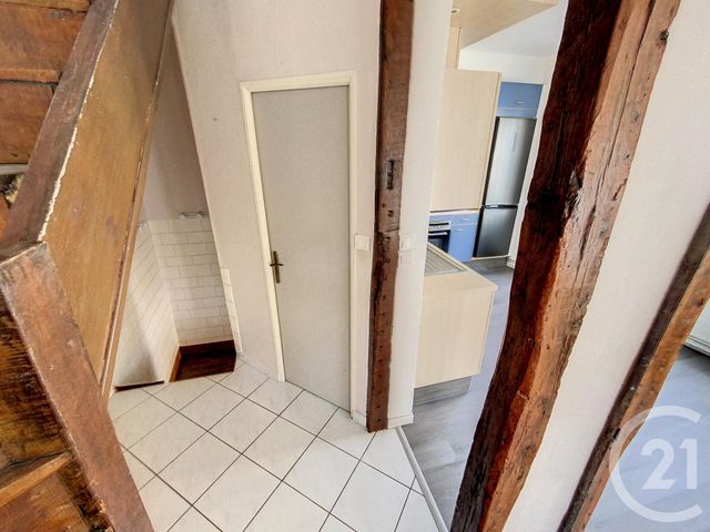 Appartement Duplex &agrave; louer - 3 pi&egrave;ces - 74,26 m2 - Chalons En Champagne - 51 - CHAMPAGNE-ARDENNE