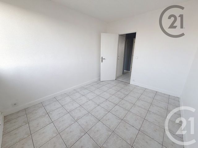Appartement F4 &agrave; vendre - 4 pi&egrave;ces - 77,82 m2 - Chalons En Champagne - 51 - CHAMPAGNE-ARDENNE
