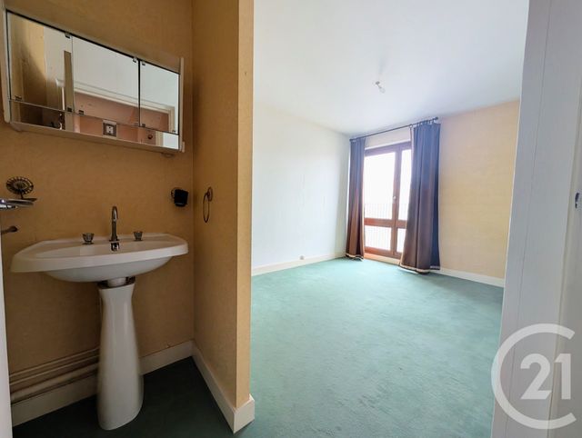 Appartement F5 &agrave; vendre - 5 pi&egrave;ces - 87,90 m2 - Chalons En Champagne - 51 - CHAMPAGNE-ARDENNE