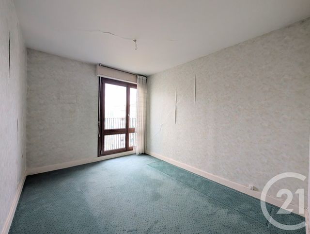 Appartement F5 &agrave; vendre - 5 pi&egrave;ces - 87,90 m2 - Chalons En Champagne - 51 - CHAMPAGNE-ARDENNE