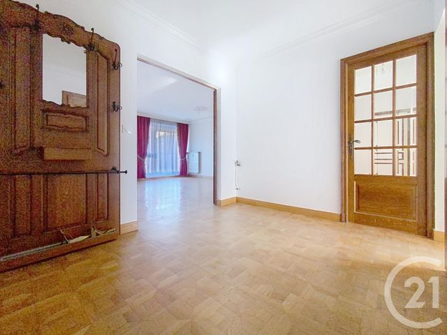 Appartement F4 &agrave; louer - 4 pi&egrave;ces - 110,22 m2 - Chalons En Champagne - 51 - CHAMPAGNE-ARDENNE