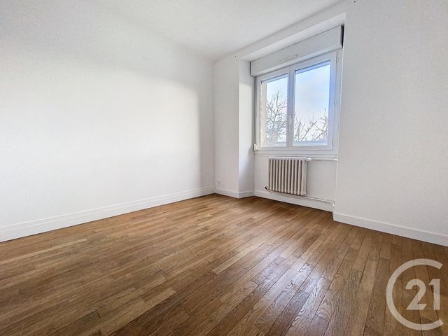 Appartement F4 &agrave; louer - 4 pi&egrave;ces - 64,68 m2 - Chalons En Champagne - 51 - CHAMPAGNE-ARDENNE