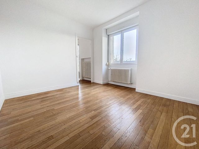 Appartement F4 &agrave; louer - 4 pi&egrave;ces - 64,68 m2 - Chalons En Champagne - 51 - CHAMPAGNE-ARDENNE