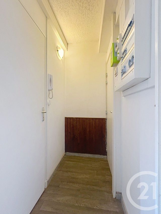 Appartement F2 &agrave; vendre - 2 pi&egrave;ces - 45,48 m2 - Chalons En Champagne - 51 - CHAMPAGNE-ARDENNE
