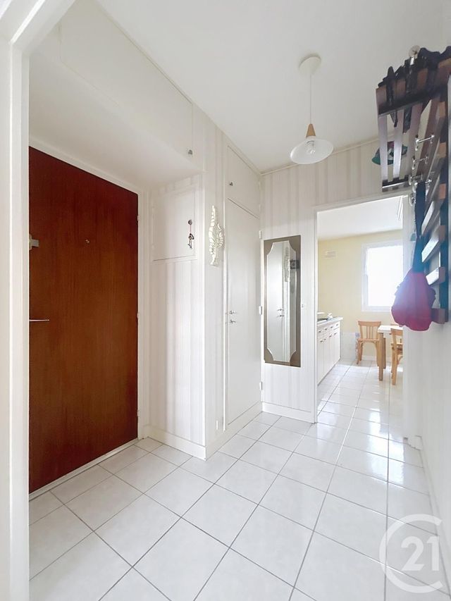 Appartement &agrave; vendre - 4 pi&egrave;ces - 77,53 m2 - Chalons En Champagne - 51 - CHAMPAGNE-ARDENNE