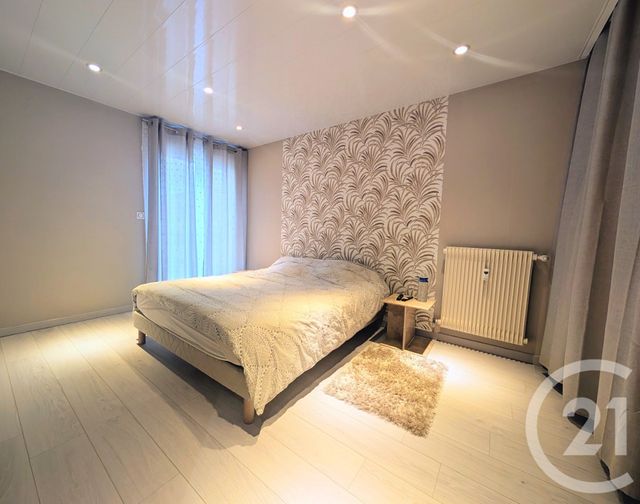 Appartement F3 &agrave; vendre - 4 pi&egrave;ces - 73,70 m2 - Fagnieres - 51 - CHAMPAGNE-ARDENNE