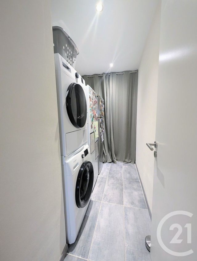 Appartement F3 &agrave; vendre - 4 pi&egrave;ces - 73,70 m2 - Fagnieres - 51 - CHAMPAGNE-ARDENNE