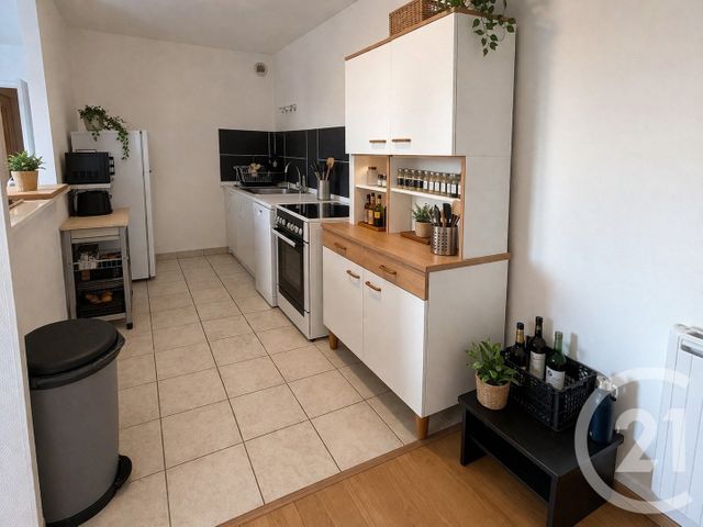 Appartement F4 &agrave; vendre - 4 pi&egrave;ces - 68,89 m2 - Chalons En Champagne - 51 - CHAMPAGNE-ARDENNE