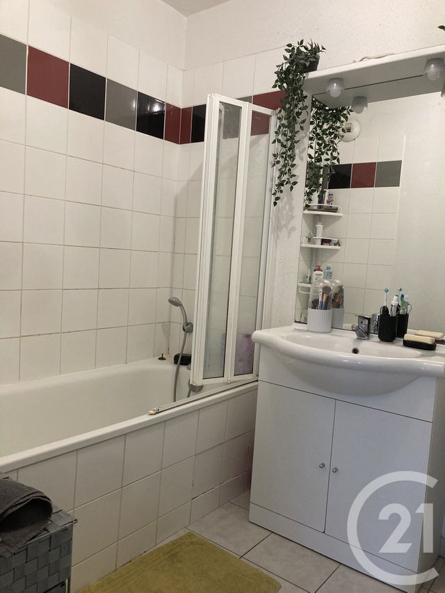 Appartement F3 &agrave; vendre - 3 pi&egrave;ces - 59 m2 - Vitry Le Francois - 51 - CHAMPAGNE-ARDENNE