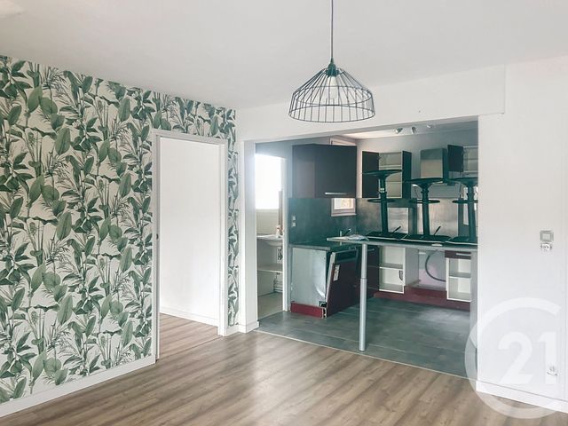 Appartement &agrave; louer - 3 pi&egrave;ces - 60,26 m2 - Chalons En Champagne - 51 - CHAMPAGNE-ARDENNE