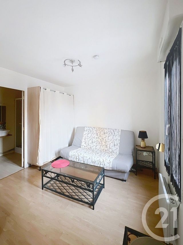 Appartement Studio à louer CHALONS EN CHAMPAGNE