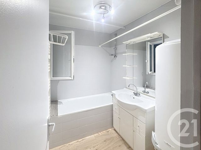 Appartement F2 bis &agrave; louer - 2 pi&egrave;ces - 38 m2 - Chalons En Champagne - 51 - CHAMPAGNE-ARDENNE