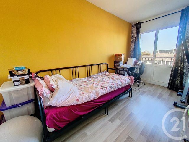 Appartement F3 &agrave; louer - 3 pi&egrave;ces - 73,11 m2 - Chalons En Champagne - 51 - CHAMPAGNE-ARDENNE