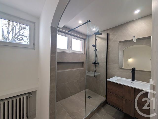 Appartement F2 &agrave; vendre - 2 pi&egrave;ces - 60 m2 - Chalons En Champagne - 51 - CHAMPAGNE-ARDENNE