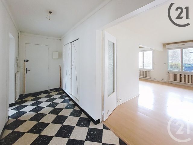 Appartement F5 &agrave; vendre - 5 pi&egrave;ces - 117,07 m2 - Chalons En Champagne - 51 - CHAMPAGNE-ARDENNE