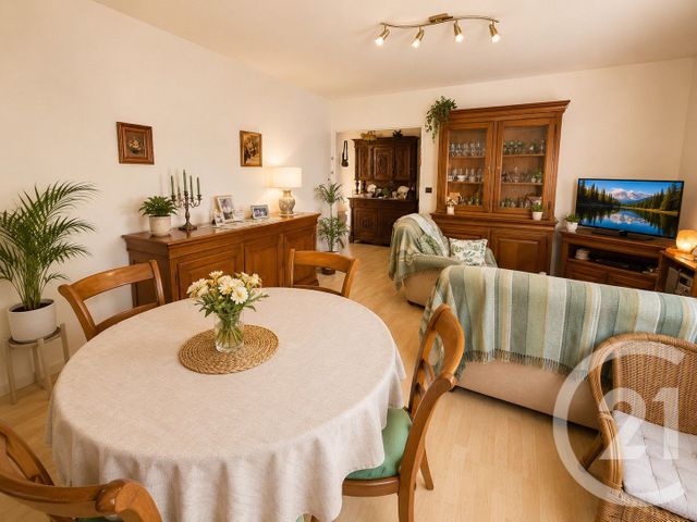 Appartement F4 &agrave; vendre - 4 pi&egrave;ces - 62,75 m2 - Chalons En Champagne - 51 - CHAMPAGNE-ARDENNE
