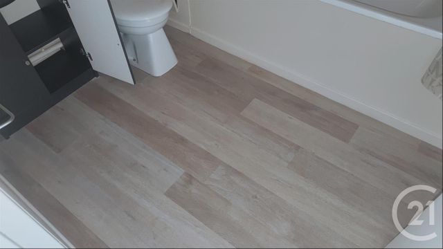 Appartement F1 &agrave; vendre - 1 pi&egrave;ce - 28,47 m2 - Chalons En Champagne - 51 - CHAMPAGNE-ARDENNE