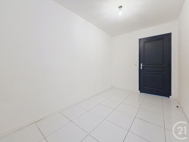 Appartement F3 &agrave; louer - 3 pi&egrave;ces - 63,29 m2 - Chalons En Champagne - 51 - CHAMPAGNE-ARDENNE