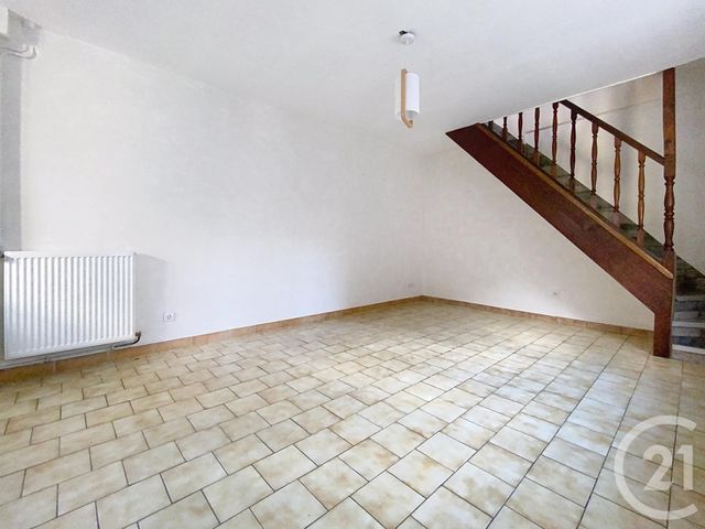 Appartement Duplex &agrave; louer - 2 pi&egrave;ces - 45,45 m2 - Chalons En Champagne - 51 - CHAMPAGNE-ARDENNE