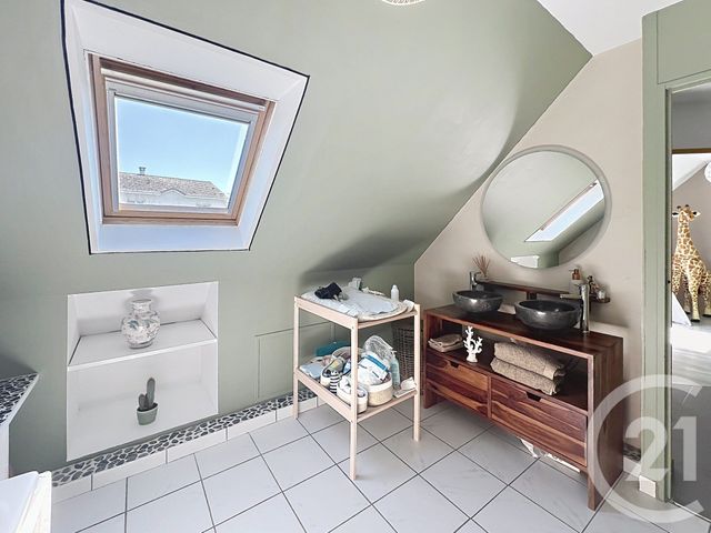 Maison &agrave; louer - 5 pi&egrave;ces - 115,50 m2 - Somme Vesle - 51 - CHAMPAGNE-ARDENNE