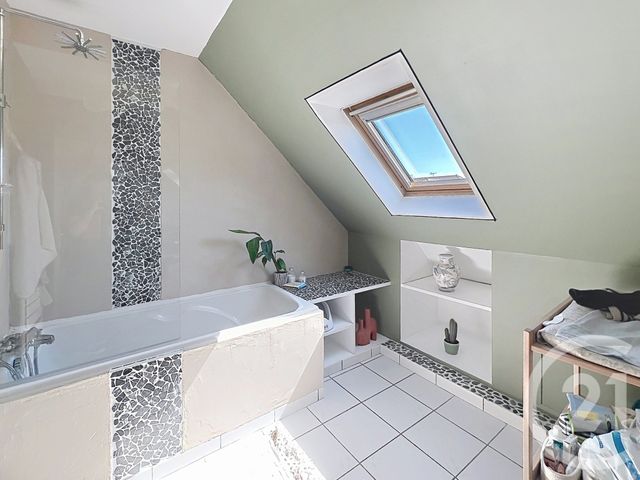 Maison &agrave; louer - 5 pi&egrave;ces - 115,50 m2 - Somme Vesle - 51 - CHAMPAGNE-ARDENNE