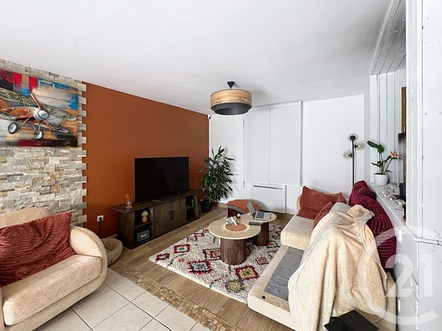 Maison &agrave; louer - 5 pi&egrave;ces - 115,50 m2 - Somme Vesle - 51 - CHAMPAGNE-ARDENNE