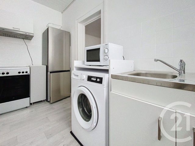 Appartement &agrave; louer - 3 pi&egrave;ces - 77,86 m2 - Chalons En Champagne - 51 - CHAMPAGNE-ARDENNE