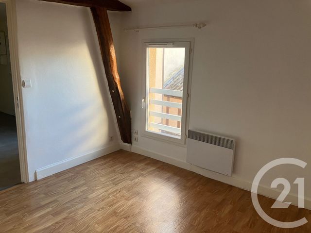 Appartement F4 &agrave; vendre - 5 pi&egrave;ces - 83,20 m2 - Chalons En Champagne - 51 - CHAMPAGNE-ARDENNE