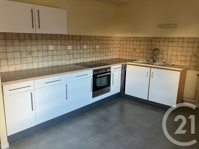 Appartement F4 &agrave; vendre - 5 pi&egrave;ces - 83,20 m2 - Chalons En Champagne - 51 - CHAMPAGNE-ARDENNE