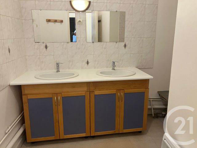 Appartement F4 &agrave; vendre - 5 pi&egrave;ces - 81 m2 - Chalons En Champagne - 51 - CHAMPAGNE-ARDENNE
